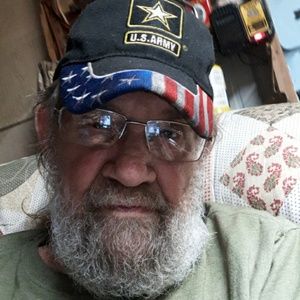 Meet your Posher, Larry